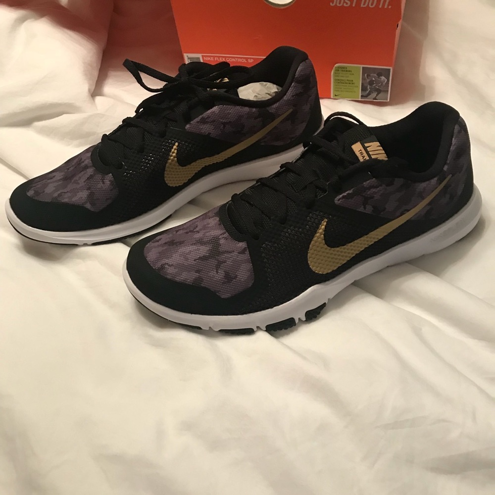 Nike Flex Control Shoes